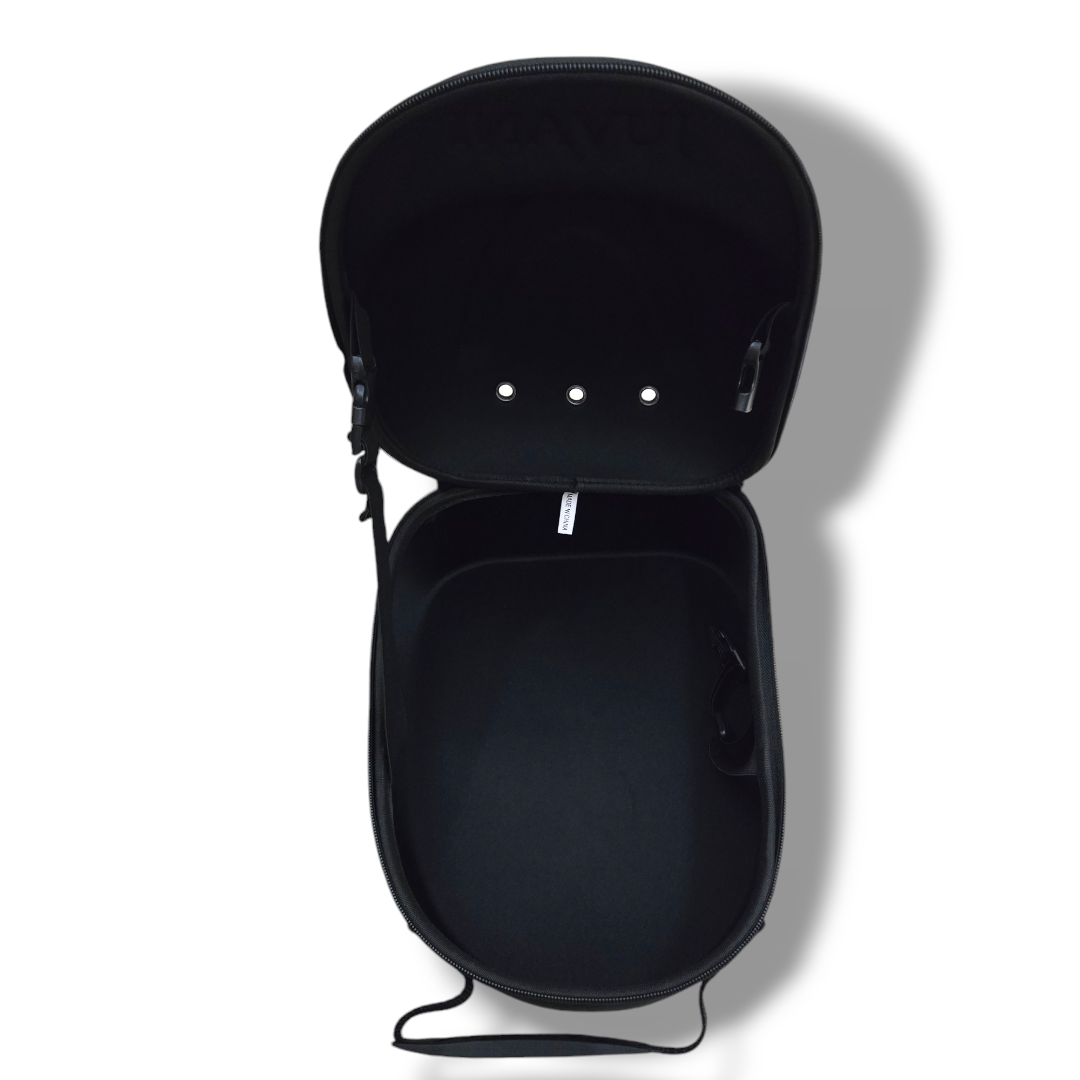 Cap Carrier Bag / Black Juvani